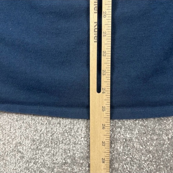 Patagonia Blue Short Sleeve Tee with Mountain Graphic - Picture 9 of 12